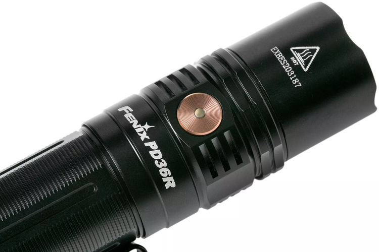 Fen. Fenix PD36R Takt.Lampe 1600 Lumen