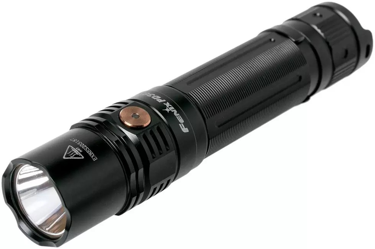Fen. Fenix PD36R Takt.Lampe 1600 Lumen
